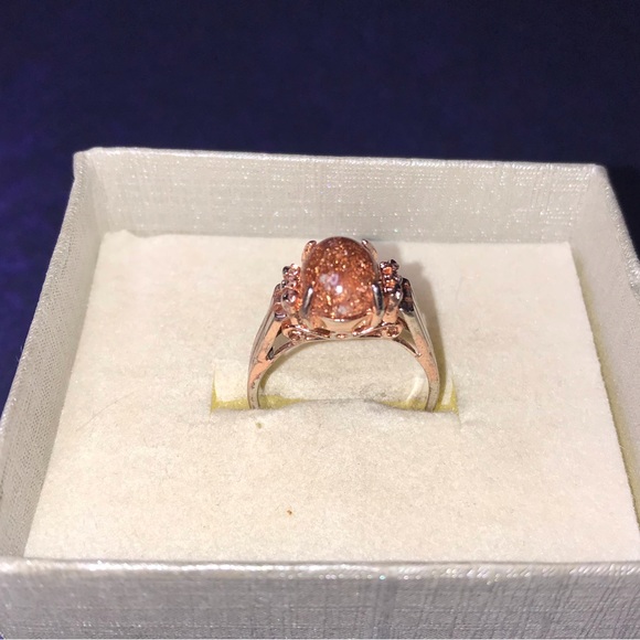 Gold Stone Sterling Silver Ring - Picture 2 of 7